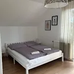 Daire Lena Apartmanhaz *